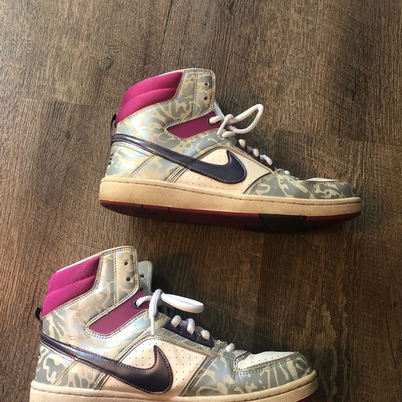 Nike silver cheetah print, pink & purple sneakers - Picture 4 of 6